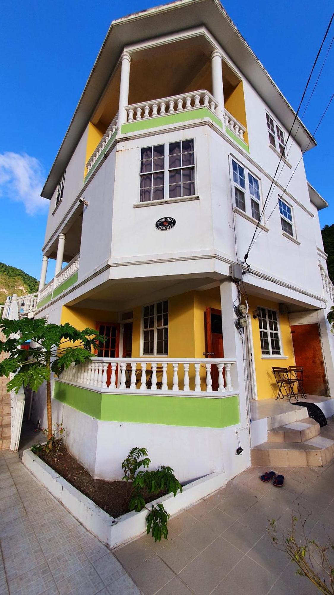 Rosehill Heights Modern 4 Bedroom Vacation Rental Soufriere Exterior photo